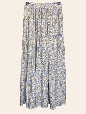 Sweet Fashion Pleated Floral Skirt